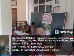 Babinsa Koramil 1407-21/Palakka Dampingi Warga Penerima PKH Di Wilayah Binaan