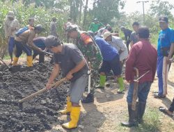 Babinsa Koramil 1407-09/Lapri : Pastikan Jalan Tani Tenri Pakkua Layak Dan Nyaman Dilewati