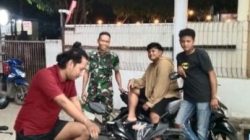 Jaga Kondusifitas Malam, Babinsa Koramil 1407-18/Kajuara Intensifkan Patroli Di Wilayah Awang Tangka