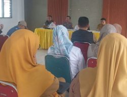 Kawal Program Pemerintah, Babinsa Koramil 1407-07/Tanete Riattang Hadiri Rakor Di Aula Kelurahan Bajoe