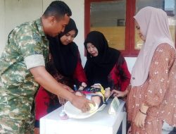 Bahu Membahu Demi Kesehatan Anak Desa, Babinsa Kajuara Kodim 1407/Bone Hadir Di Tengah Kegiatan Posyandu