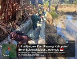Wujud Kepedulian Terhadap Petani, Babinsa Koramil 1407-05/Ulaweng Bersama Warga Benahi Irigasi
