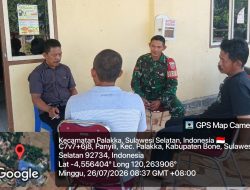 Babinsa Koramil 1407-21/Palakka Kodim Bone Tingkatkan Keakraban Dan Kebersamaan Bersama Warga