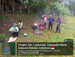 Babinsa Koramil 1407-09/Lapri Kodim Bone Jalin Silaturahmi Bersama Warga Desa Tungke