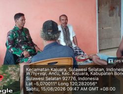 Babinsa Koramil 1407-18/Kajuara Laksanakan Komsos Bersama Warga