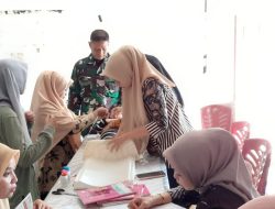 Dukung Pelayanan Kesehatan Masyarakat, Babinsa Koramil Tanete Riattang Kodim 1407/Bone Dampingi Posyandu Di Kelurahan Cellu