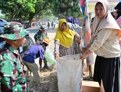 Sambut HUT TNI Ke 81, Kodim 1407/Bone Dan Warga Sulap Pasar Manera Lebih Bersih