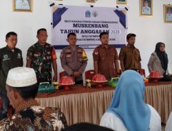 Jelang Penyusunan Program 2028, Babinsa Koramil Kahu Kodim 1407/Bone Ikuti Musrenbangdes Di Desa Patimpeng