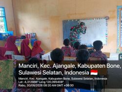 Babinsa Ramil Ajangale Kodim Bone Ajak Siswa SDN 114 Manciri Kenali Nilai Kebangsaan Dan Cinta Tanah Air