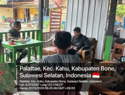 Komsos Bersama Warga, Babinsa Ramil Kahu Kodim 1407/Bone Terus Rawat Kedekatan Dan Kepedulian Di Wilayah Binaan