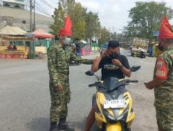 Peduli Dampak Asap Karhutla, Kodim 1407/Bone Bagikan Masker Serentak kepada Masyarakat