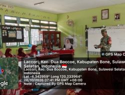 Peduli Pendidikan,  Babinsa Koramil 02 Dua Boccoe Kodim Bone Sambangi Siswa SD Inpres 12/79 Laccori